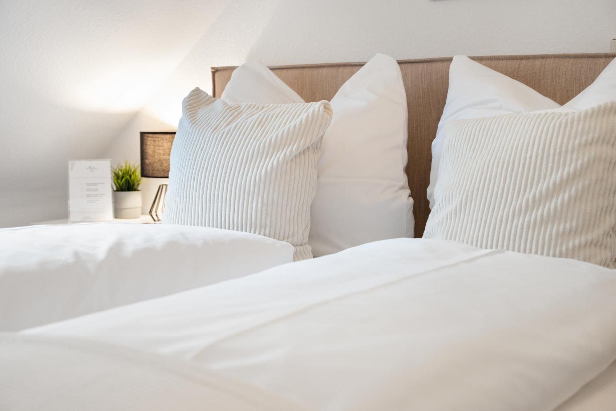 Malu Rooms - Im Stadtzentrum, Smarttv, Netflix, 24H Checkin Ludwigsburg Eksteriør bilde