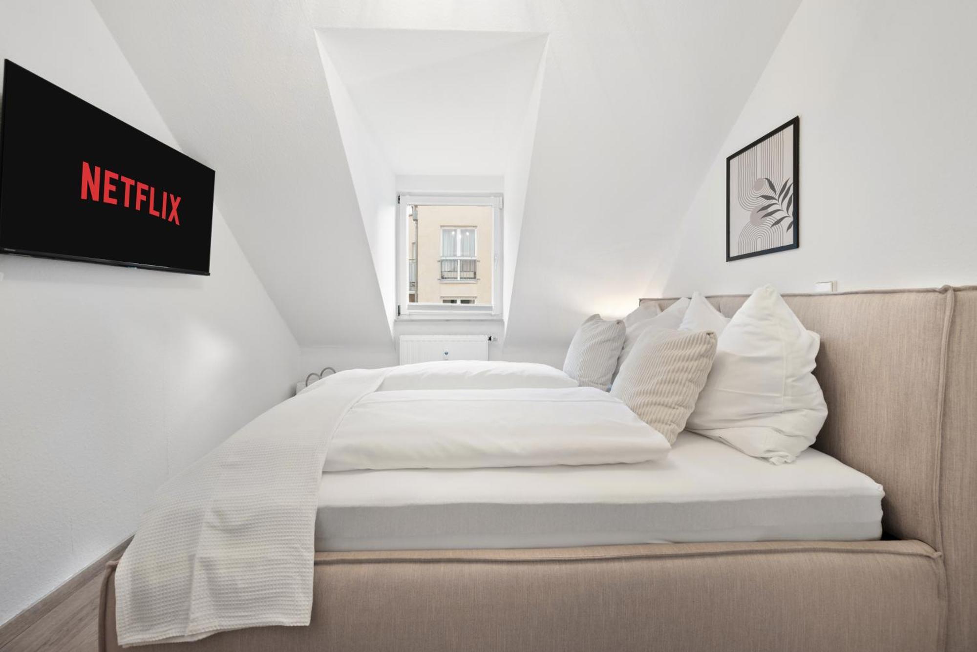 Malu Rooms - Im Stadtzentrum, Smarttv, Netflix, 24H Checkin Ludwigsburg Eksteriør bilde
