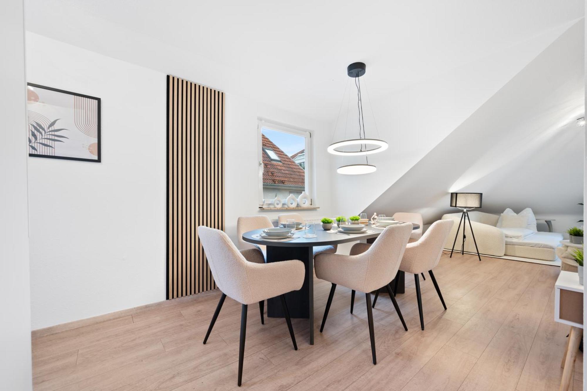 Malu Rooms - Im Stadtzentrum, Smarttv, Netflix, 24H Checkin Ludwigsburg Eksteriør bilde