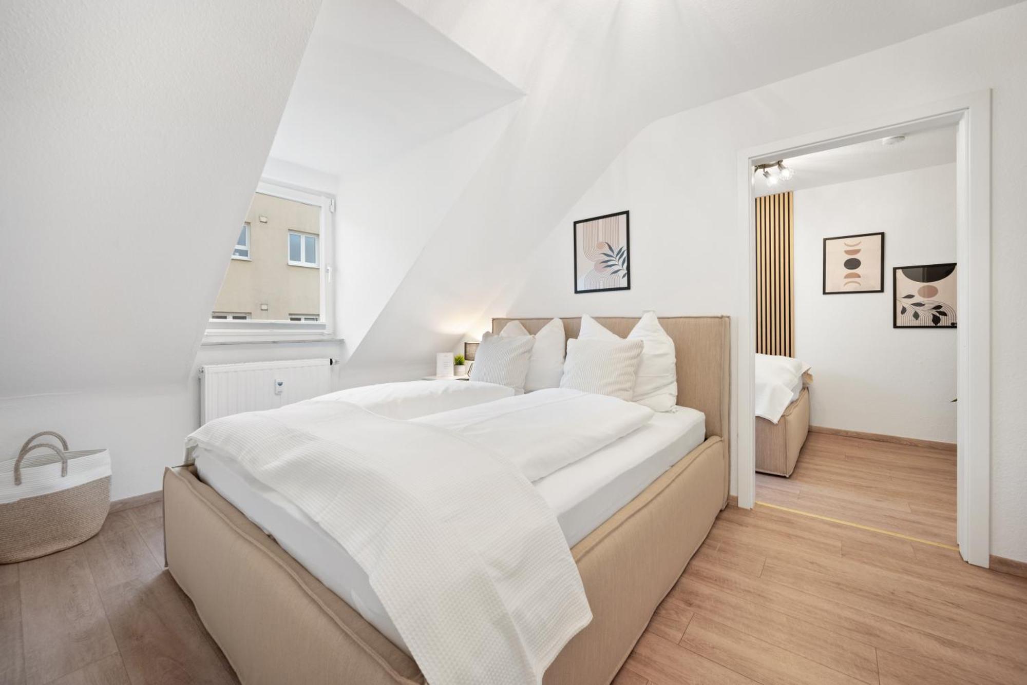 Malu Rooms - Im Stadtzentrum, Smarttv, Netflix, 24H Checkin Ludwigsburg Eksteriør bilde